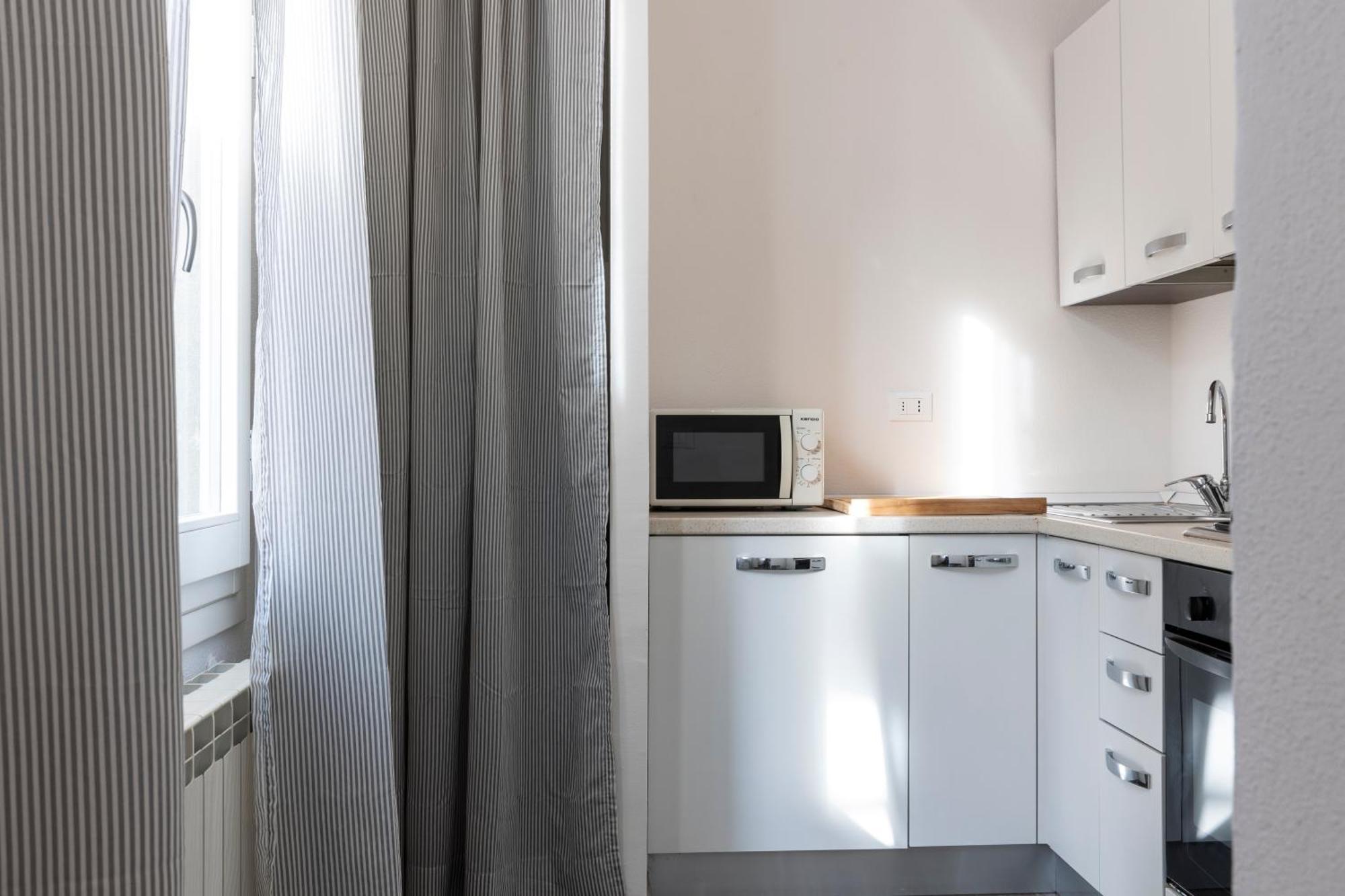 Апартаменты Santo Spirito Living Флоренция Экстерьер фото